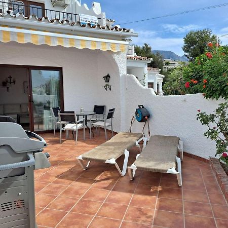 Pueblo 106A Menyber Apartman Nerja Kültér fotó