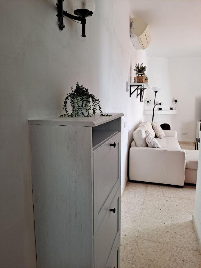 Pueblo 106A Menyber Apartman Nerja Kültér fotó